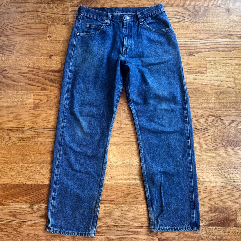 Wrangler 32x30 Relaxed Fit Jeans
